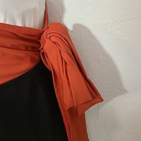 Cupshe- One-piece Bathing Suit with Tie-Sash on Side, Size Small,  NWOT - Picture 3 of 7